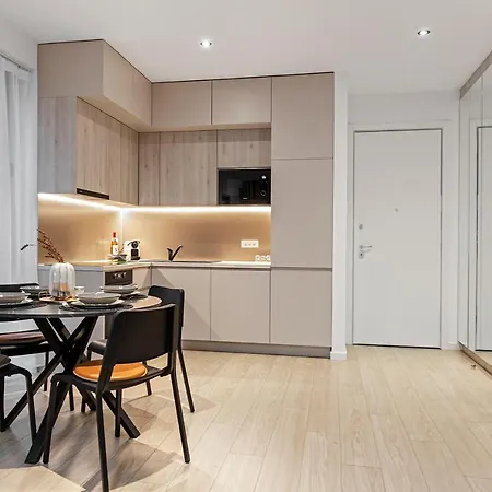 Win Herastrau Cloud Appartement Boekarest